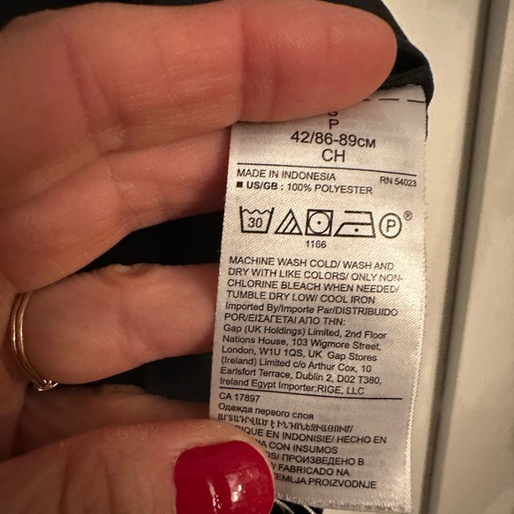 Banana Republic Black Blouse - Picture 3 of 4